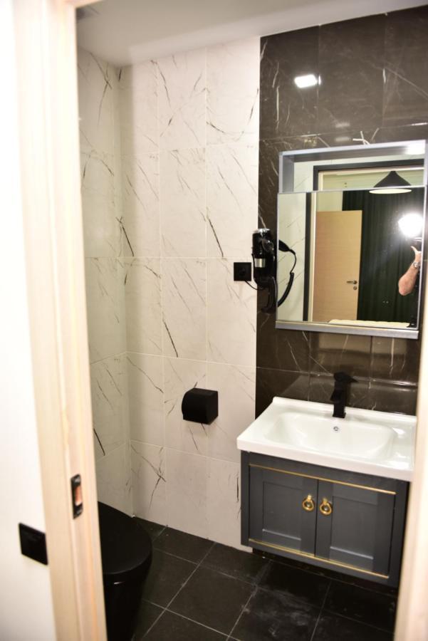 La Casa Hotel&Tours Erévan Extérieur photo