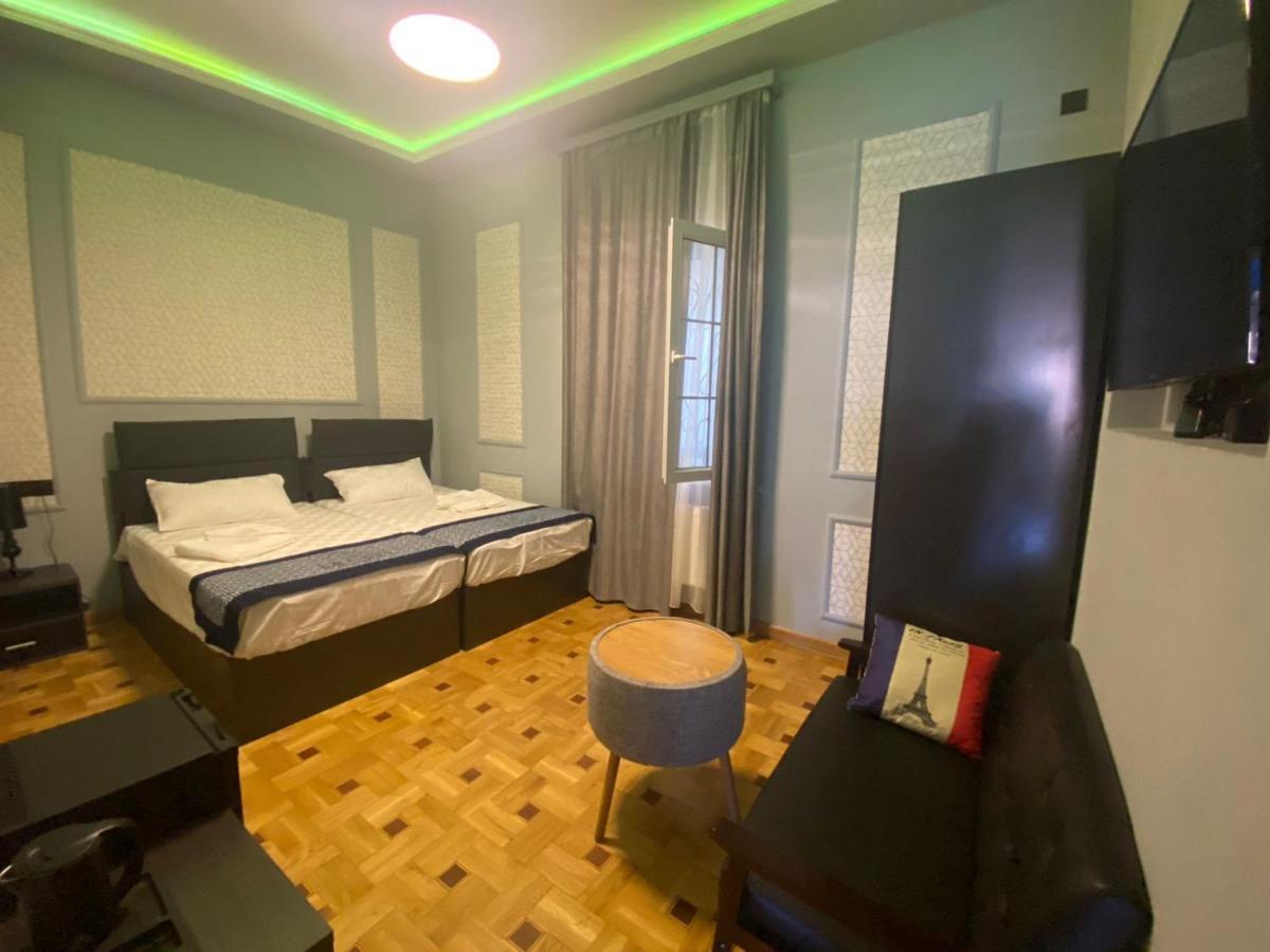 La Casa Hotel&Tours Erévan Extérieur photo